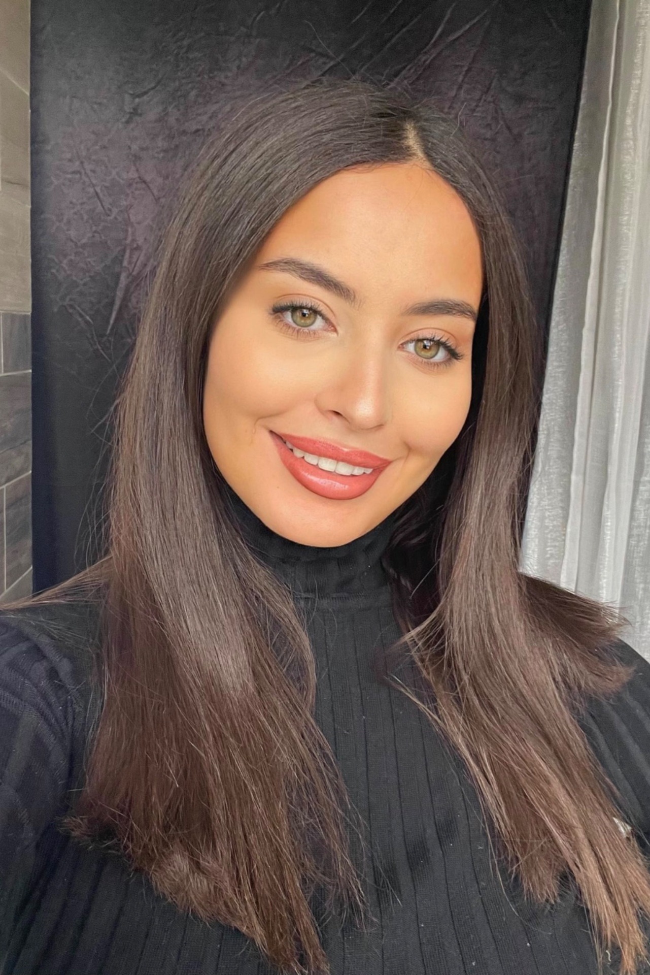 Rita-lina — Model & Hostess in Paris photo 2