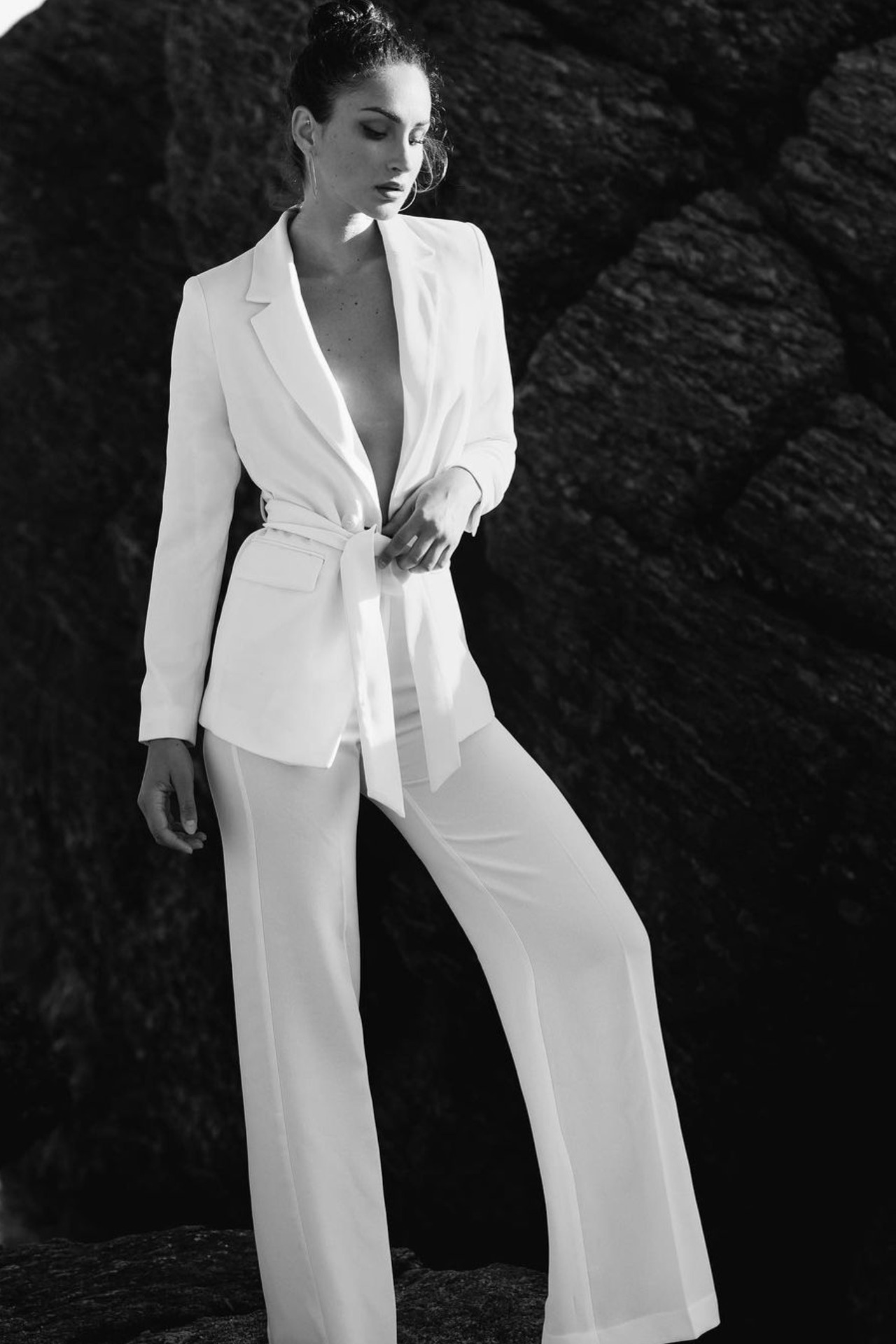 No&eacute;mie — Model & Hostess in Mumbai photo 25
