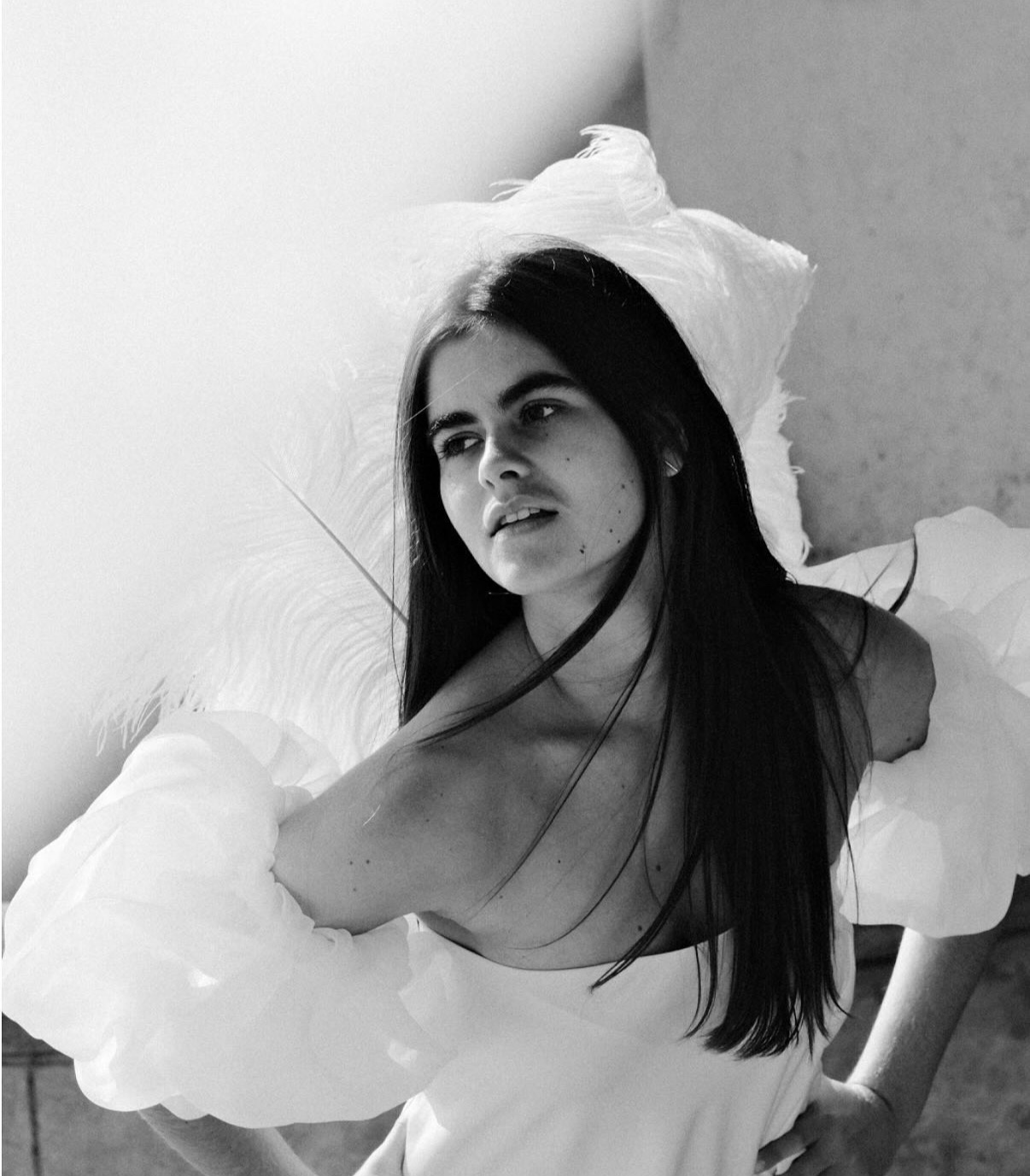 Mareva — Model & Hostess in Paris photo 13