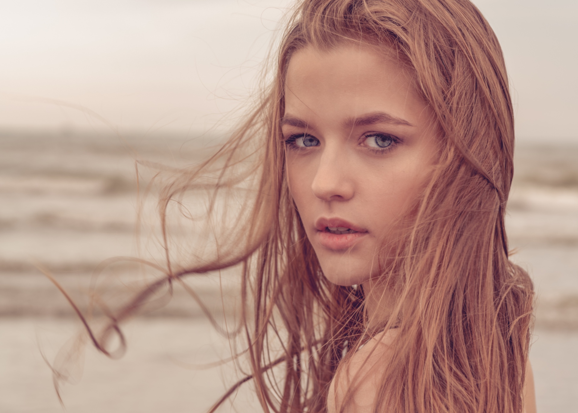 Ekaterina — Model & Hostess in Roeselare photo 16