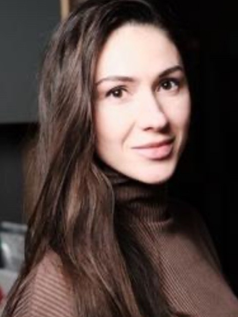 Liubov — Model & Hostess in Lakehurst photo 4