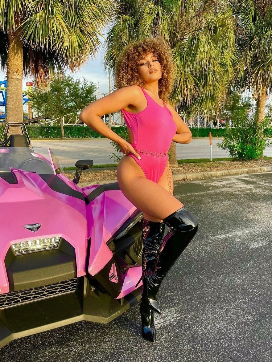Valeria Perez — Model & Hostess in Орландо photo 21