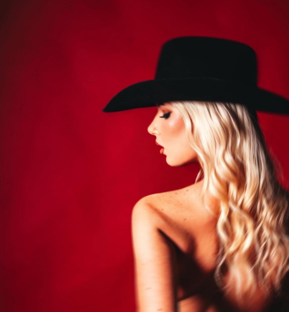 Tonya — Model & Hostess in Maddaloni photo 9