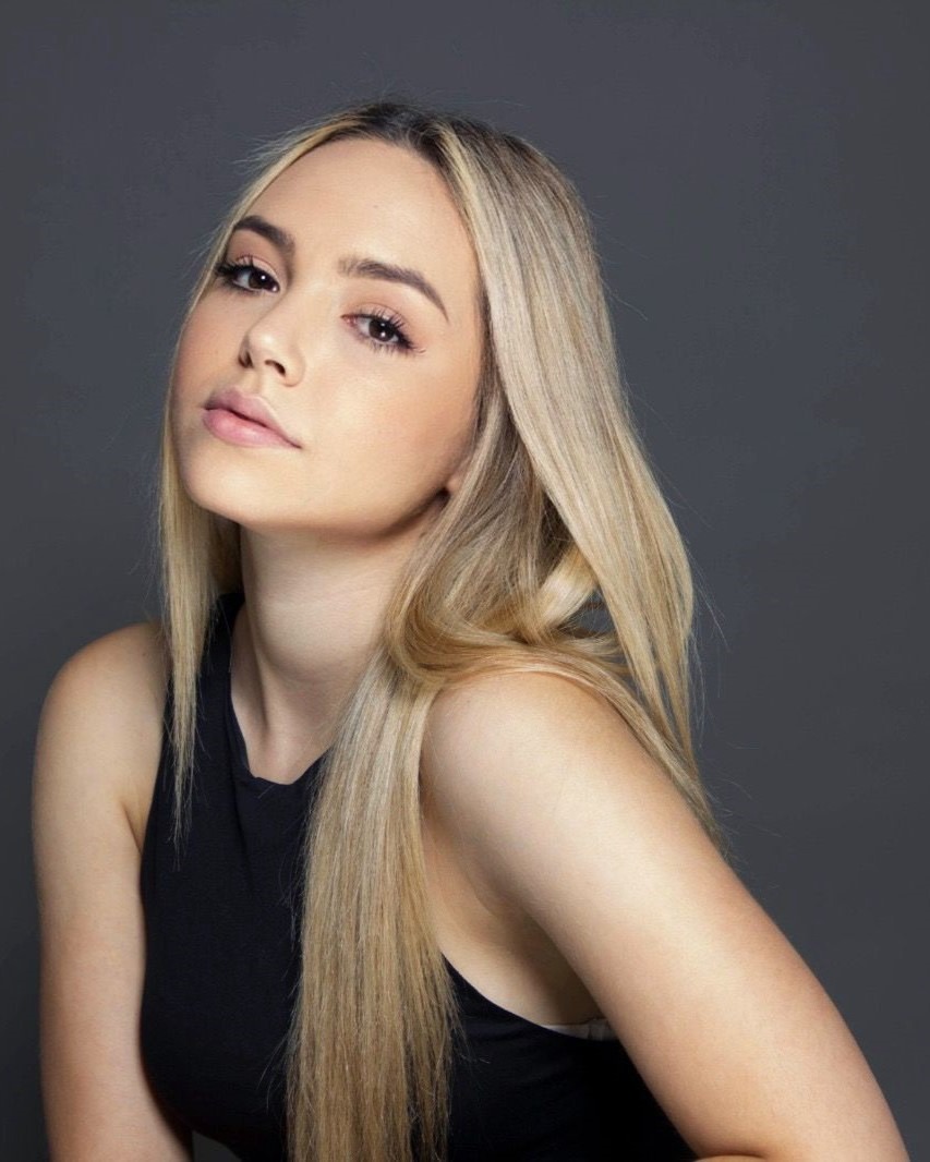 Jana — Model & Hostess in Pinto photo 1