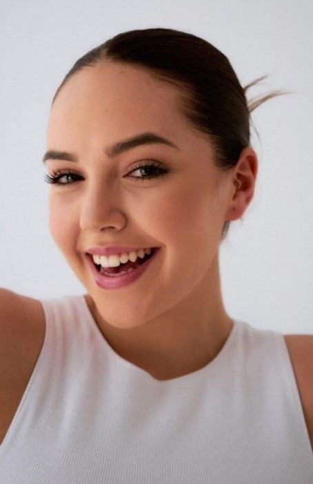 Jana — Model & Hostess in Pinto photo 9