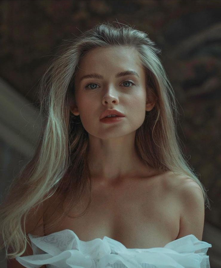 Iryna — Model & Hostess in Paris photo 14