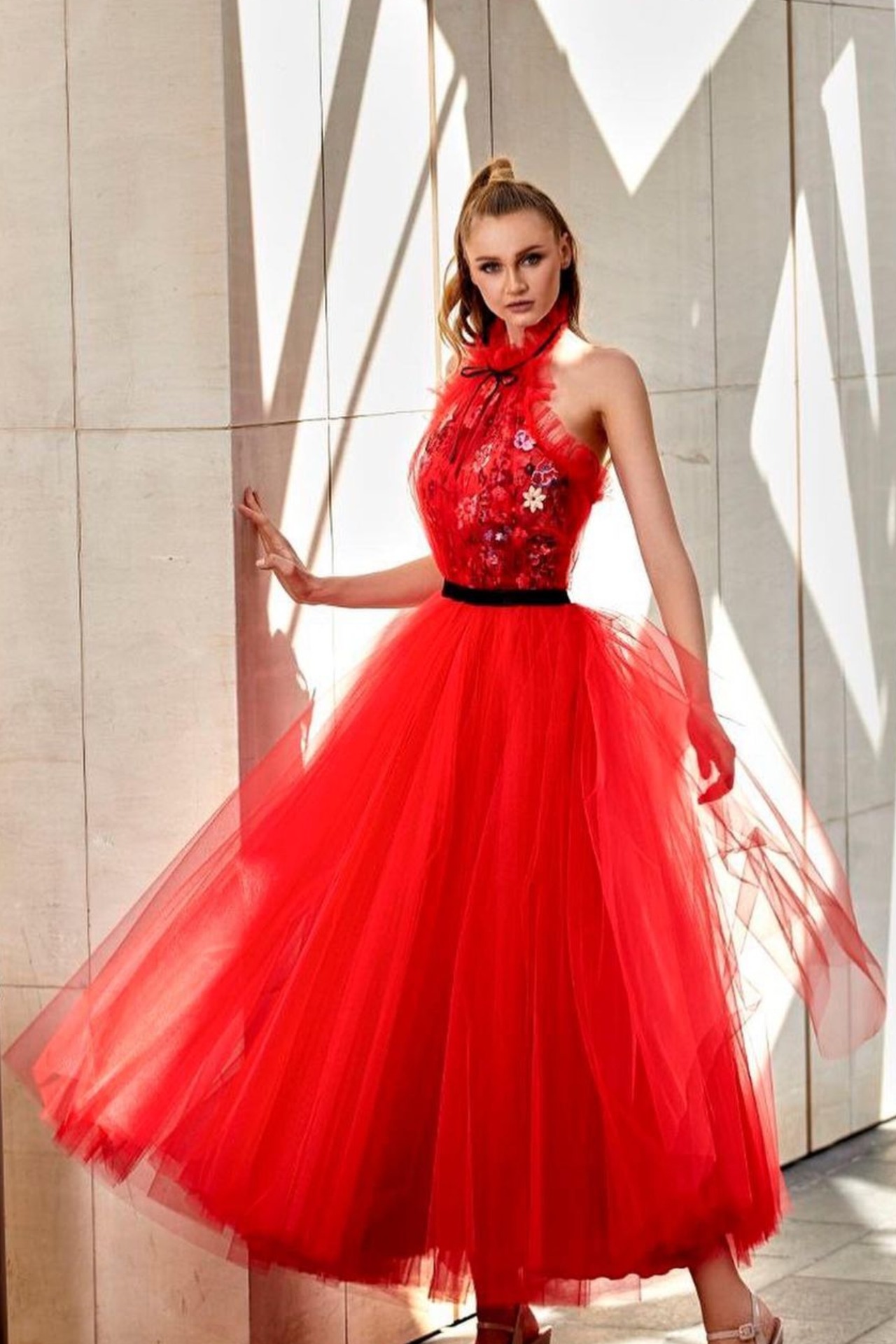 Yulia — Model & Hostess in Dubai photo 4