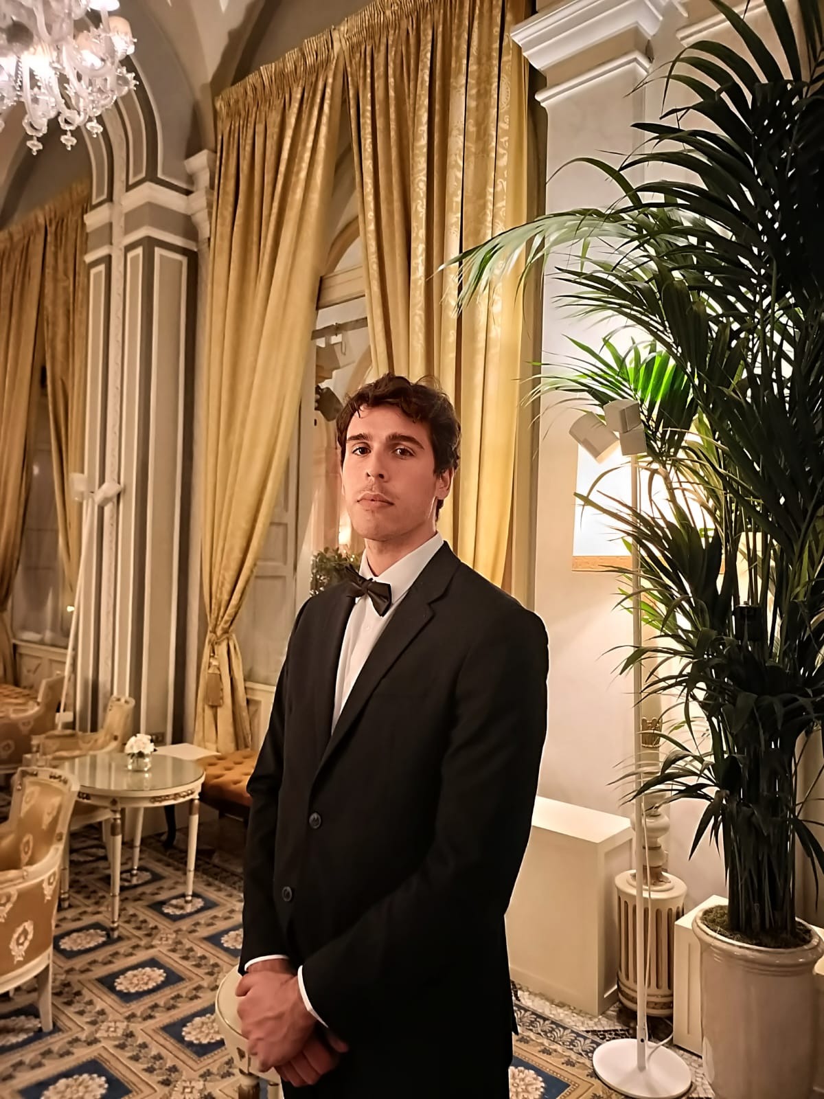 Vittorio — Model & Host in Milano photo 8