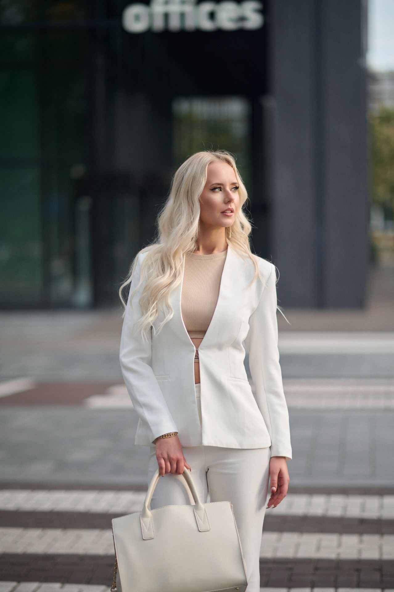 Elina — Model & Hostess in Amsterdam photo 3