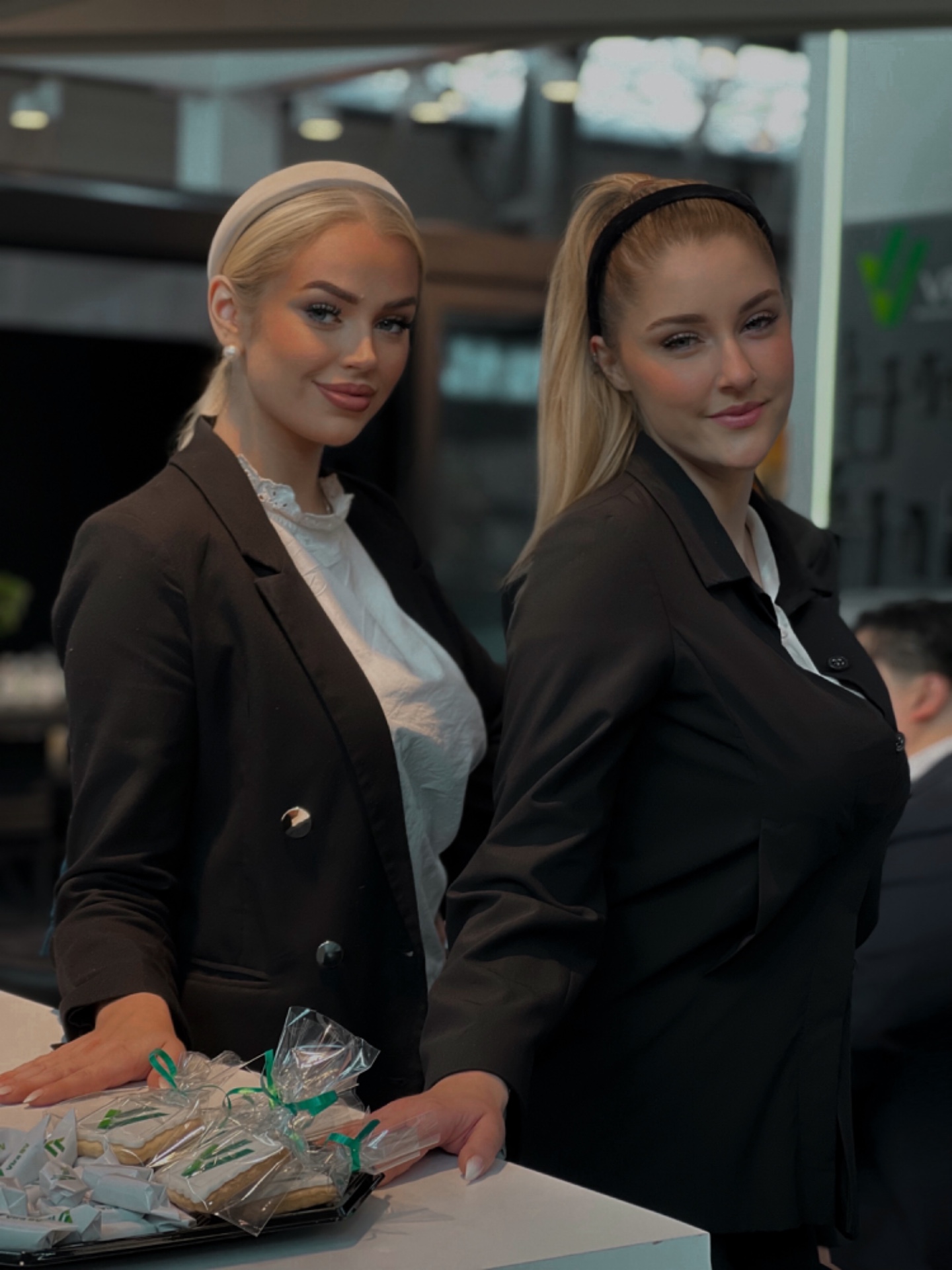 Viktoria — Model & Hostess in Postbauer-heng photo 9