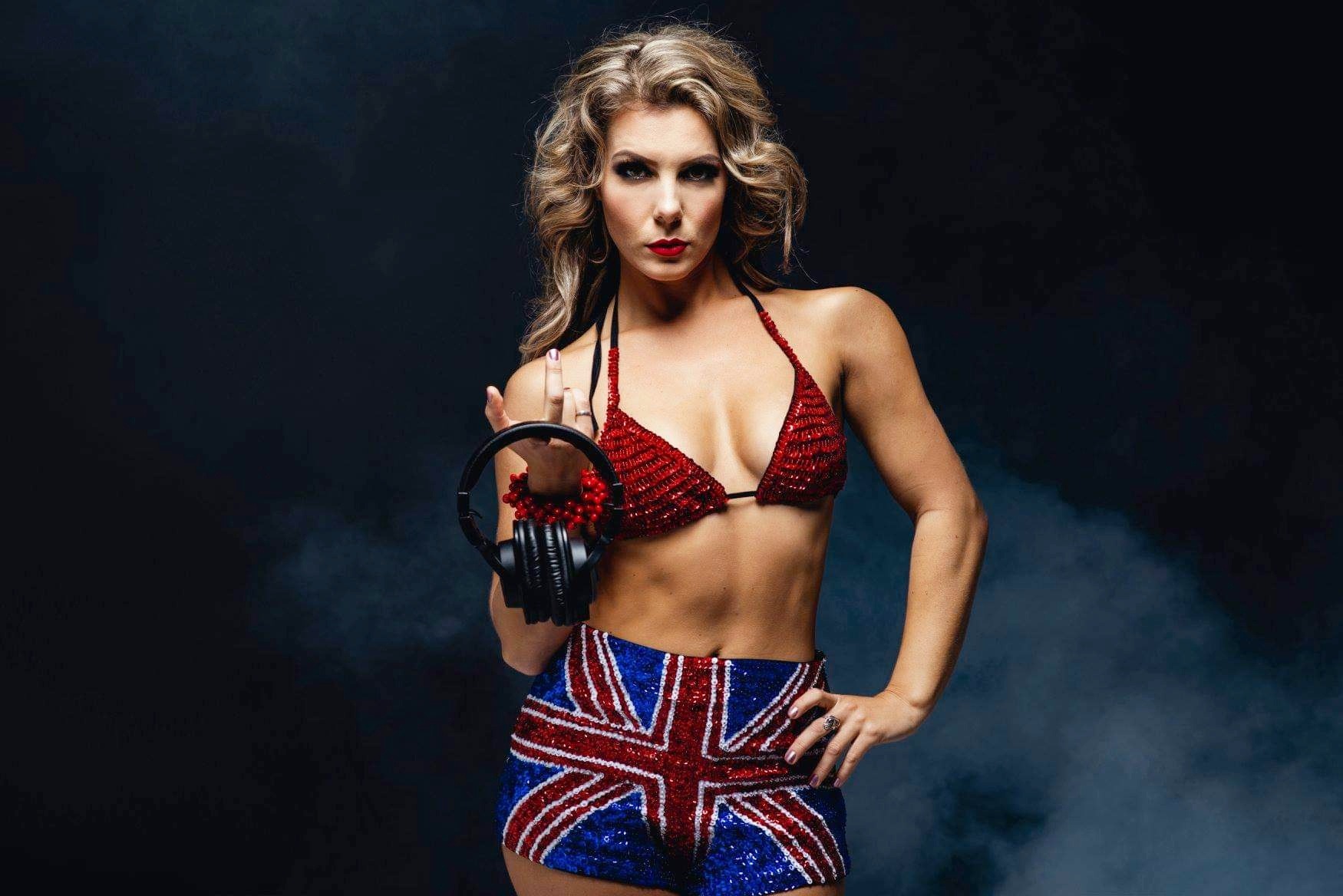 Natali — Model & Hostess in Dubai photo 6