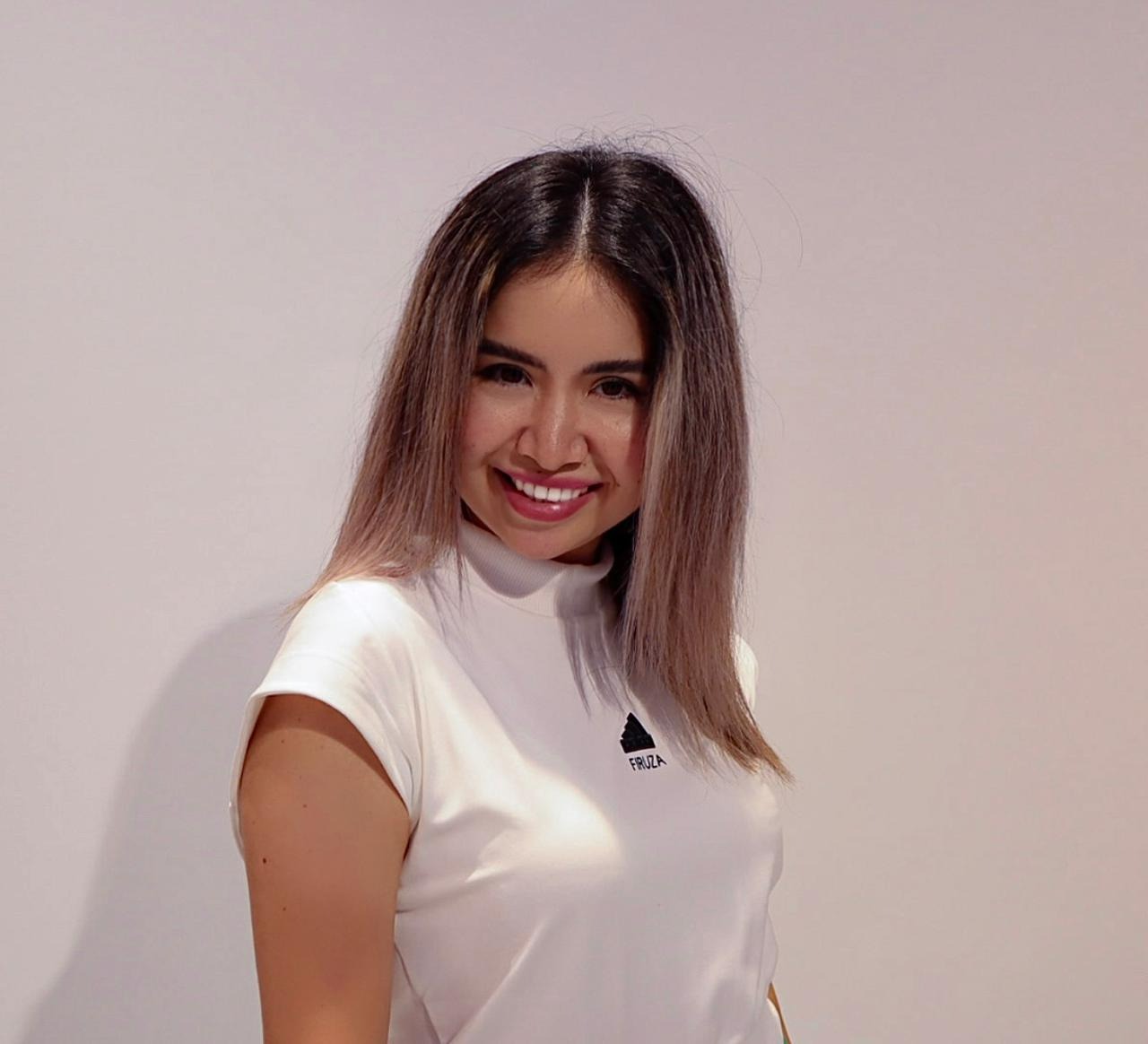 Firuza — Model & Hostess in Dubai photo 1