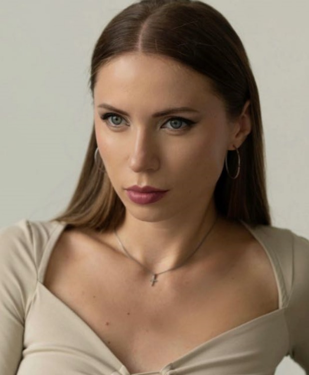 Ecaterina — Model & Hostess in Milano photo 8