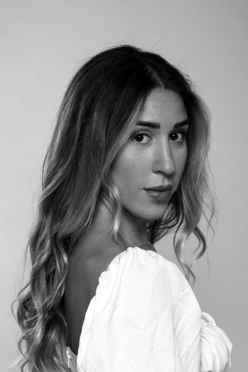 Antigoni — Model & Hostess in &Beta;&omicron;ύ&lambda;&alpha; photo 3