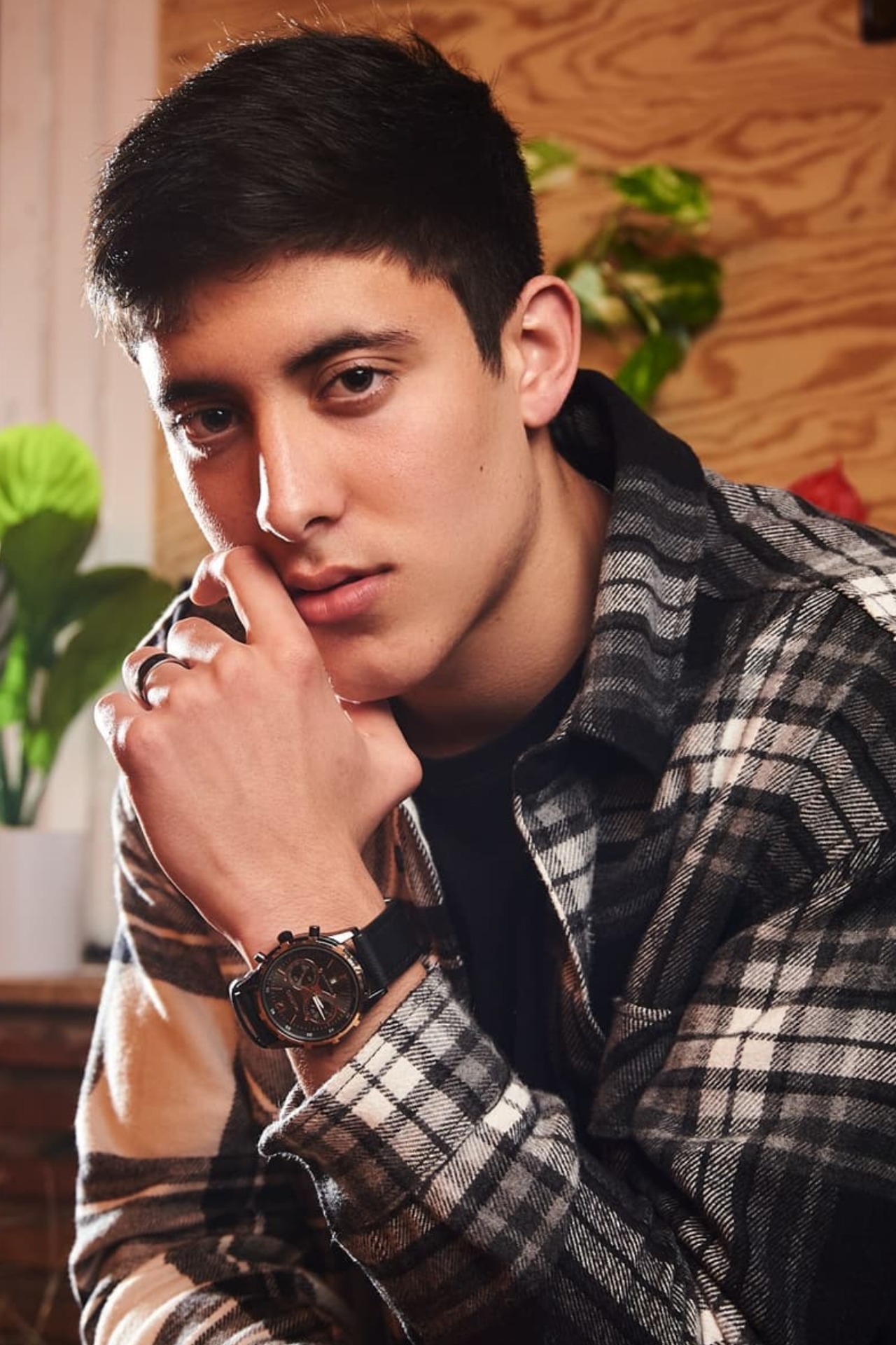 Youcef — Model & Host in Alacant photo 11