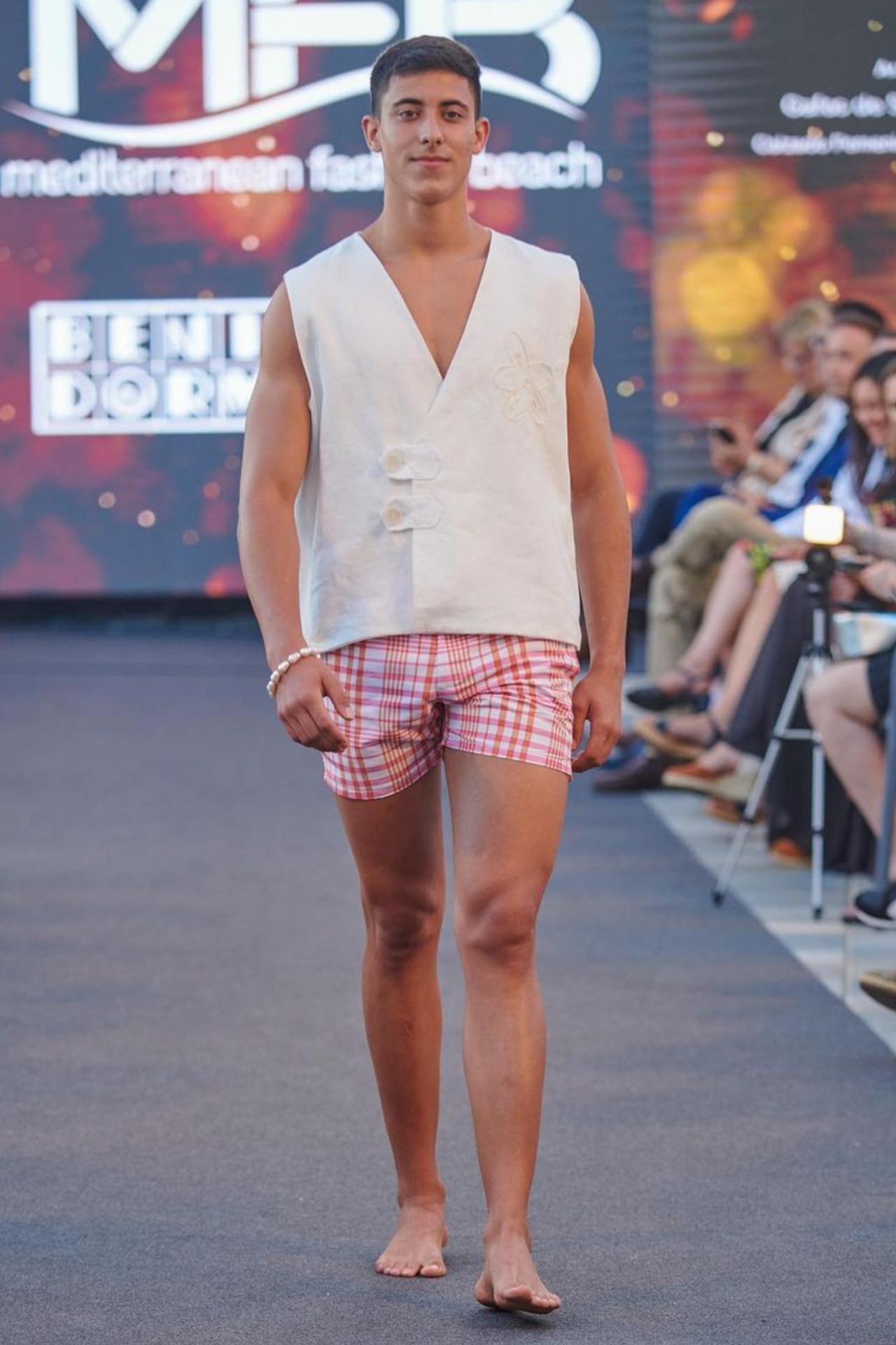 Youcef — Model & Host in Alacant photo 15