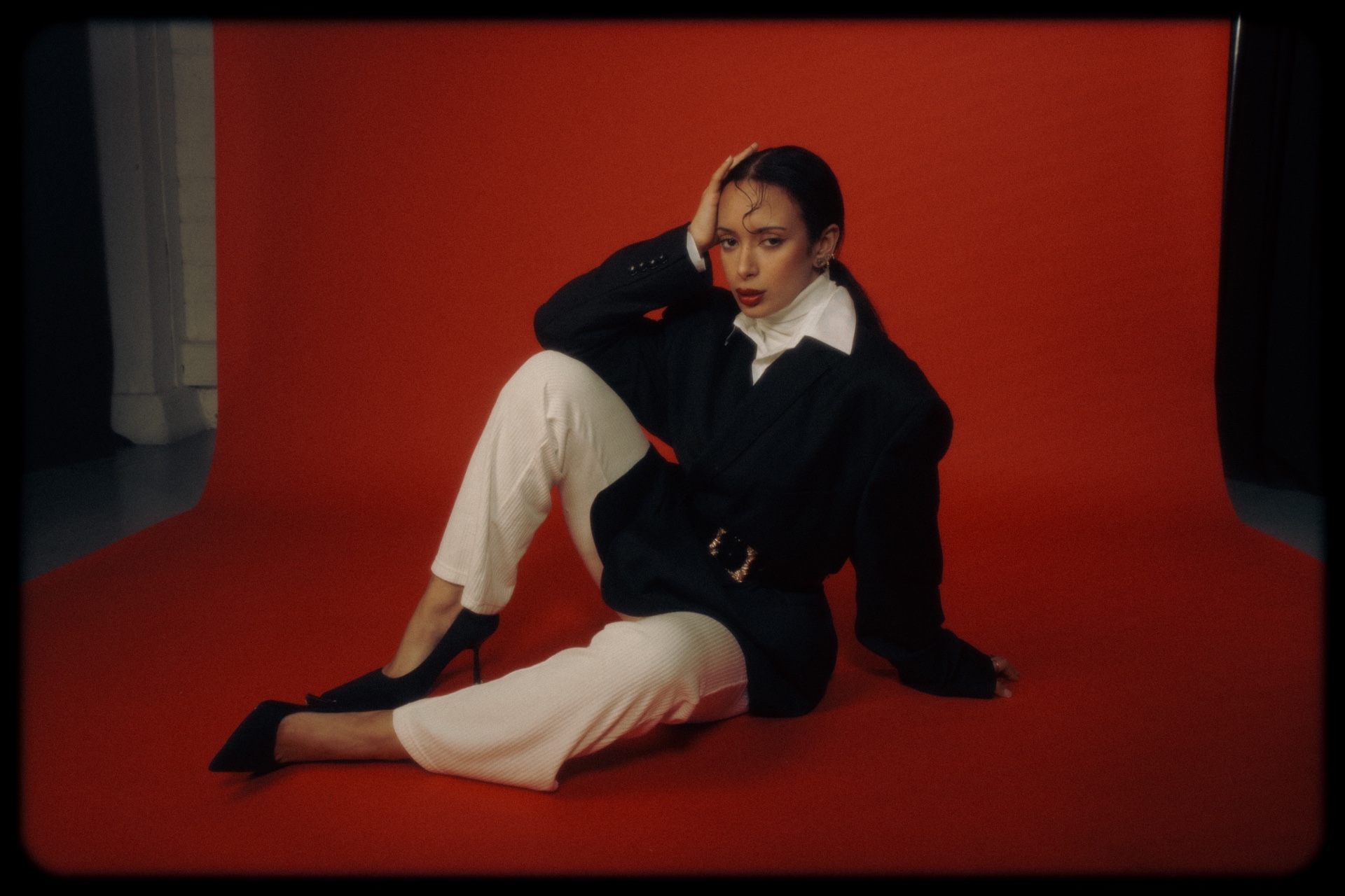 Ouiam — Model & Hostess in Paris photo 7