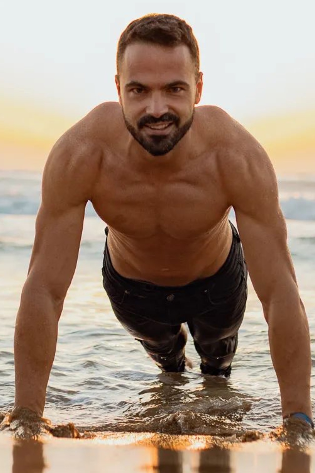 Jose Angel — Model & Host in Rojales photo 3
