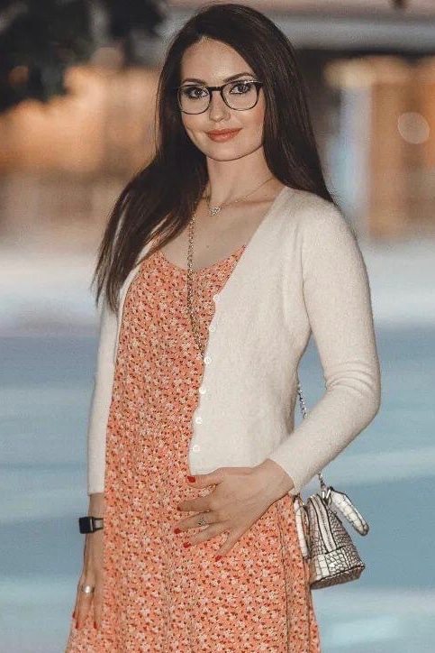 Aylin — Model & Hostess in Greater London photo 2