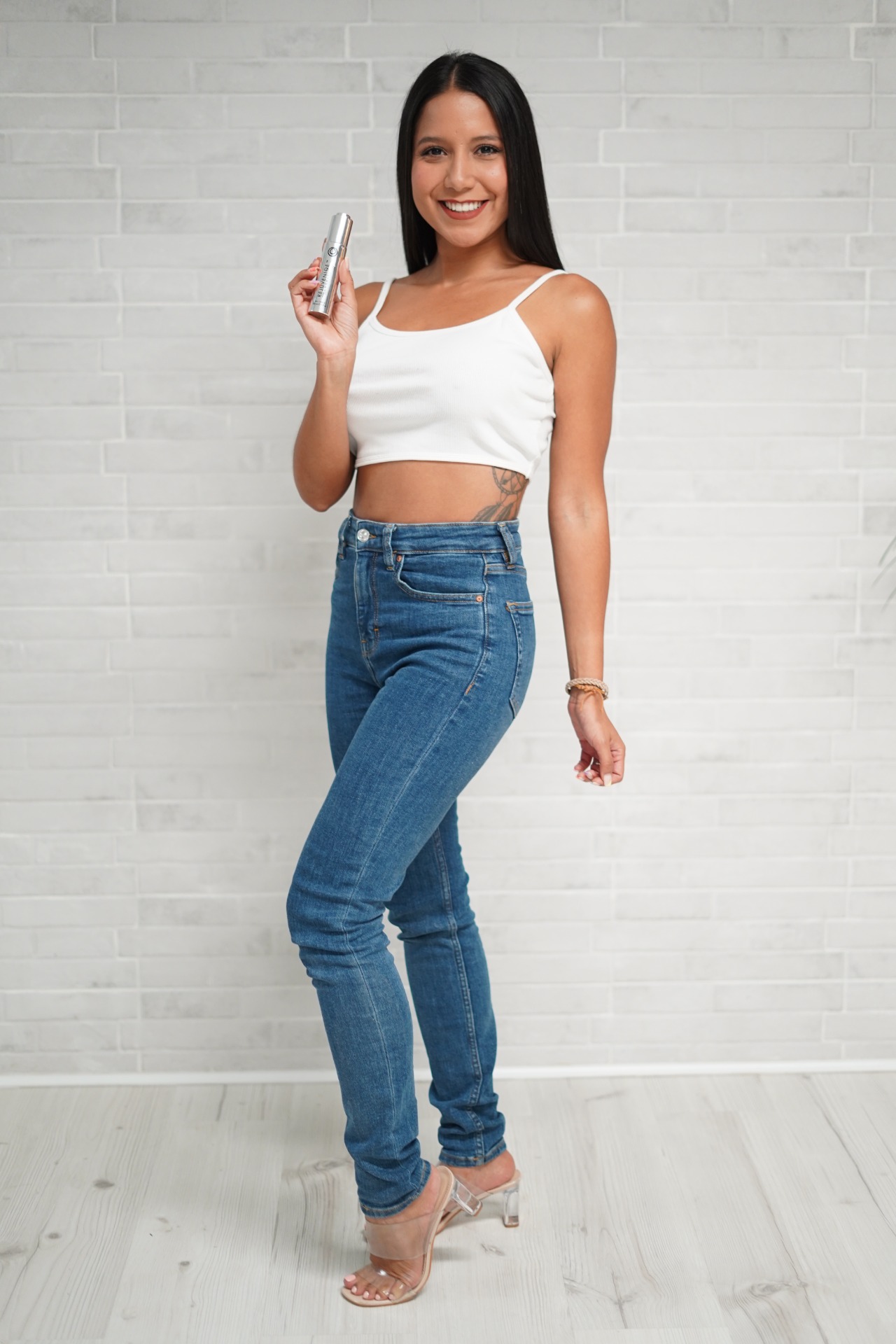 Denisse — Model & Hostess in Sant Cugat Del Vall&egrave;s photo 3