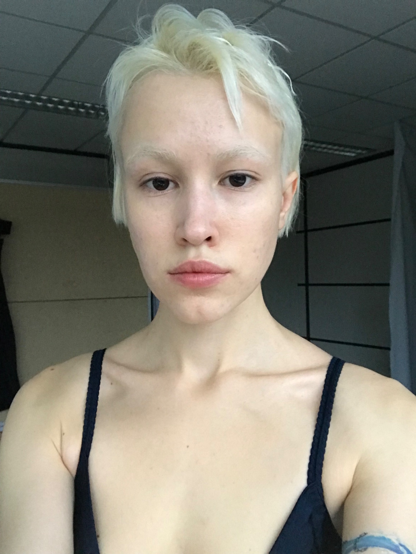 Renata (ys) — Model & Hostess in Монруж photo 6