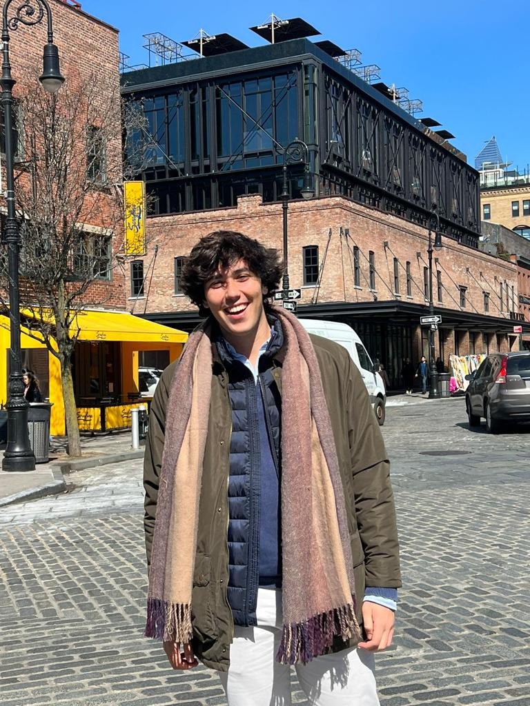 Manuel — Model & Host in Val&egrave;ncia photo 3