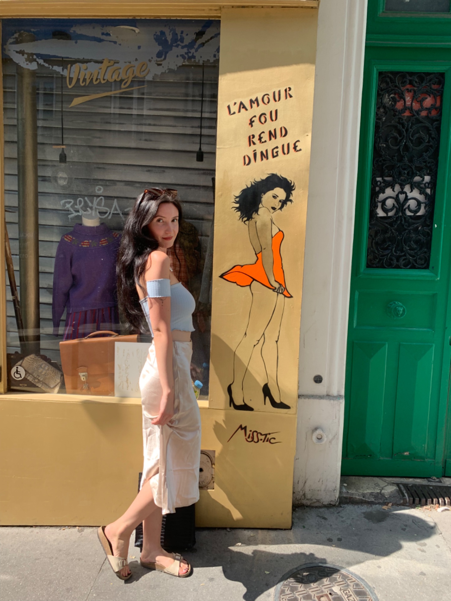 Sandrine — Model & Hostess in Paris photo 2