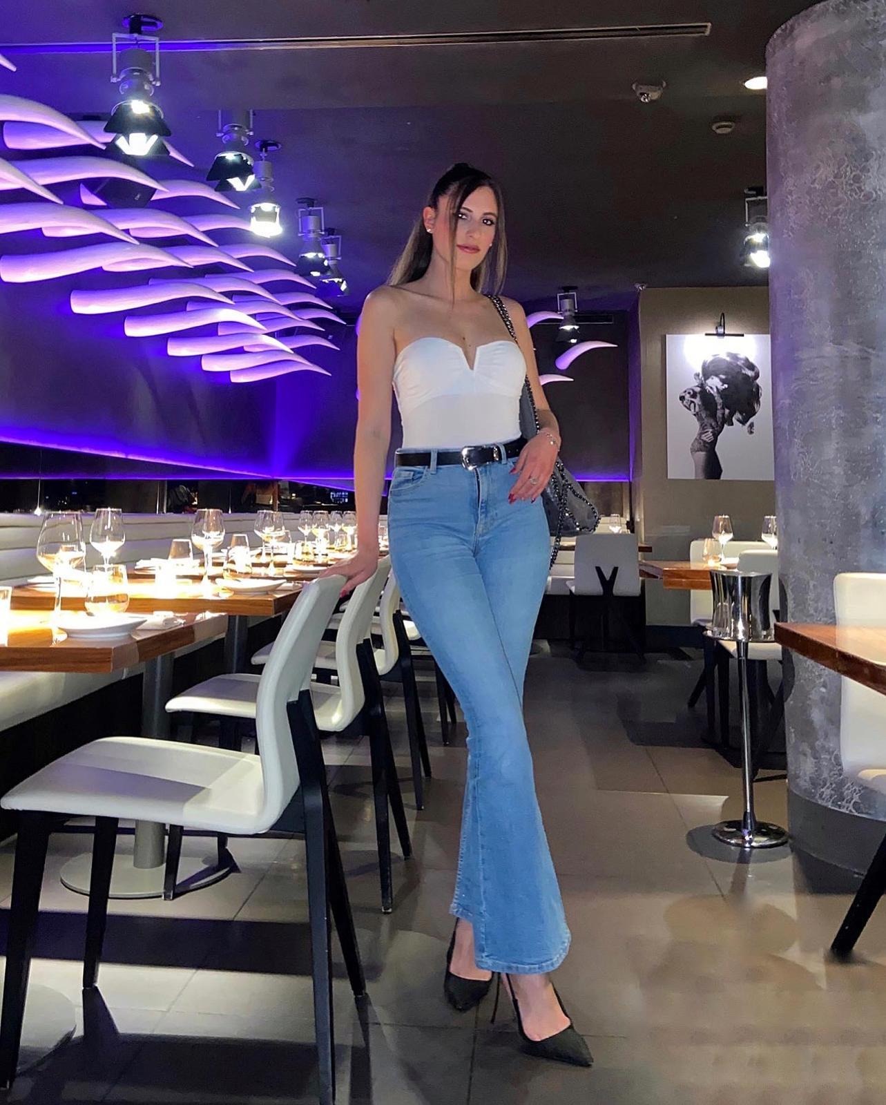 Alessia — Model & Hostess in Como photo 2