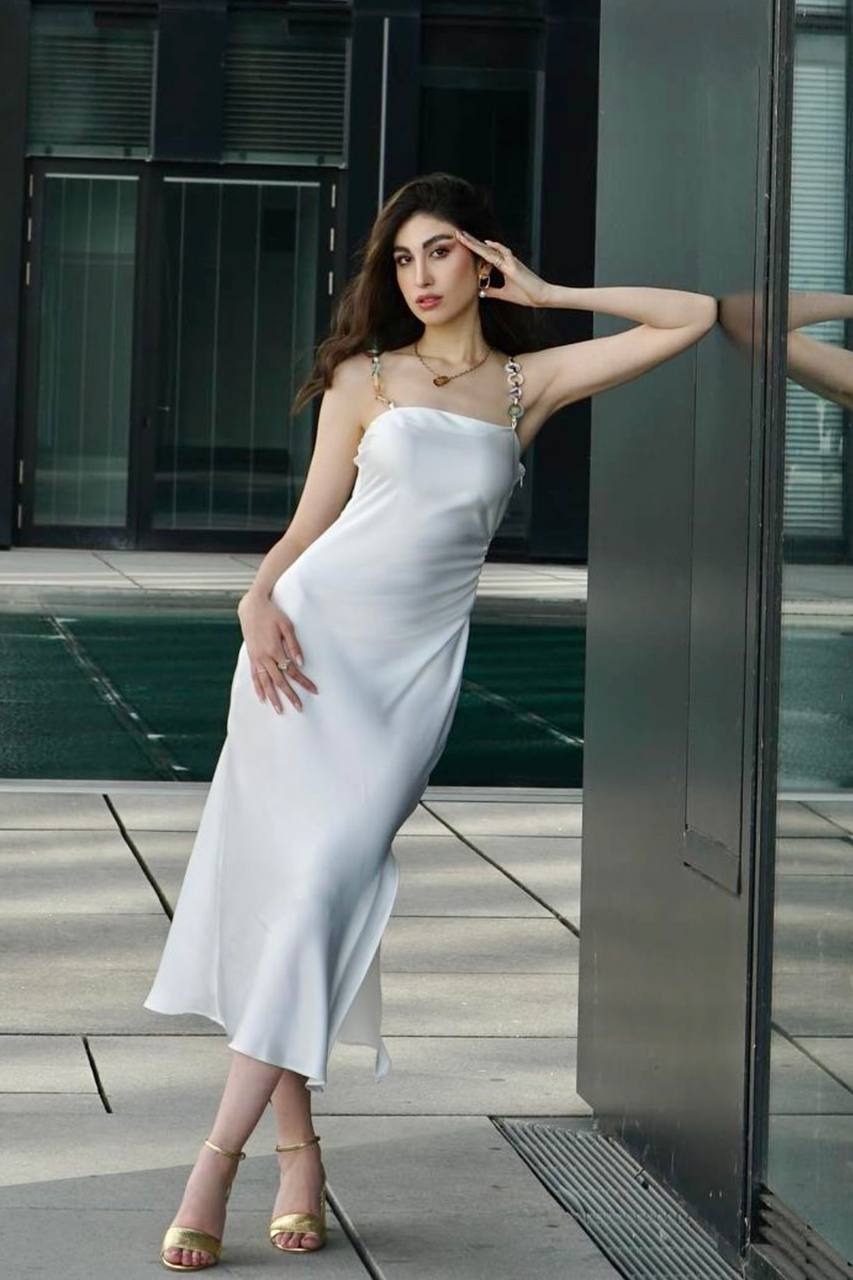 Sara — Model & Hostess in D&uuml;sseldorf photo 11