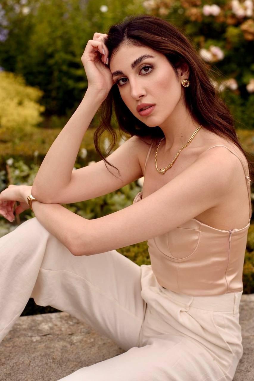 Sara — Model & Hostess in D&uuml;sseldorf photo 6