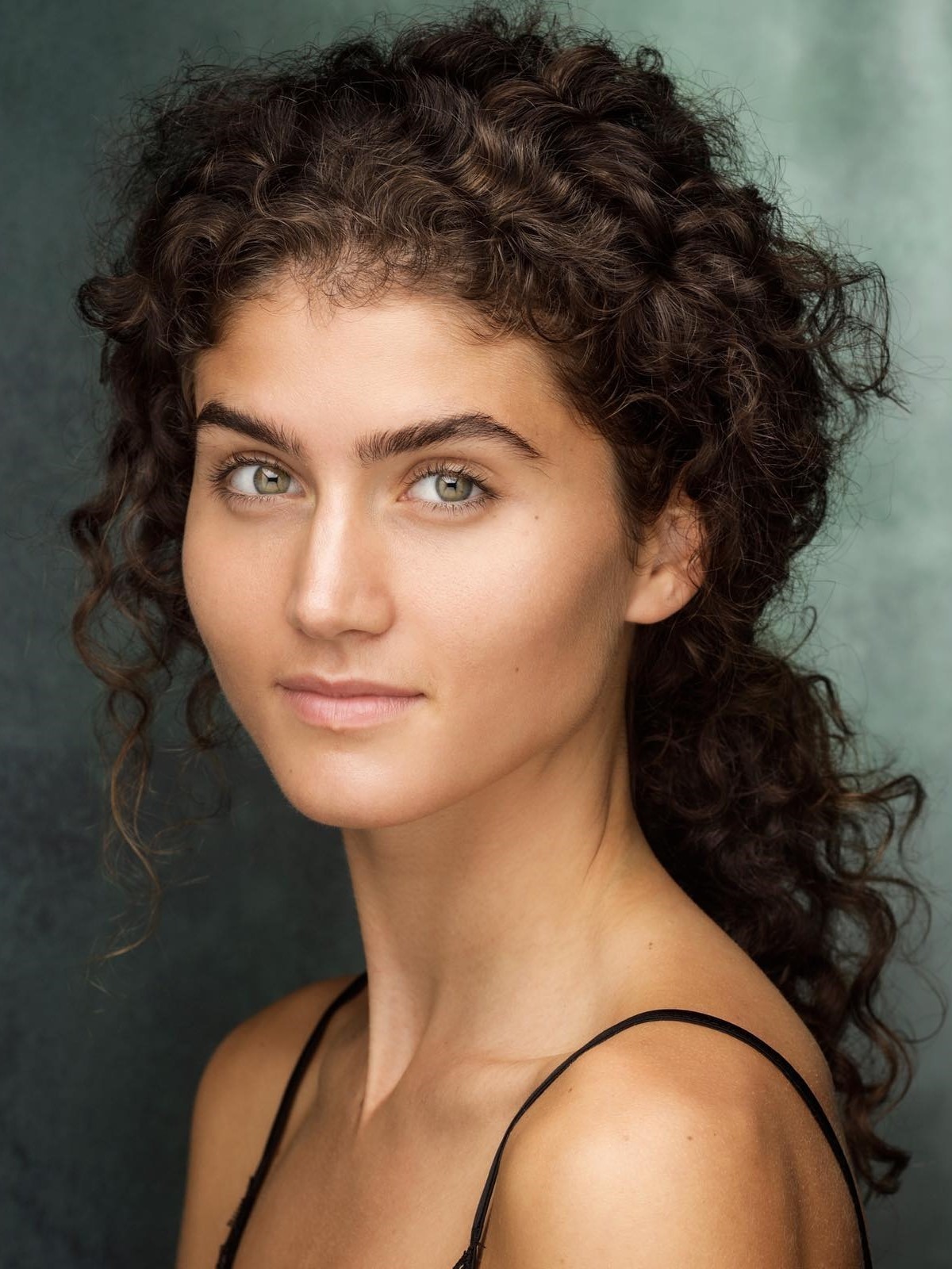 M&eacute;GHANE — Model in Greater London | Eye On Model