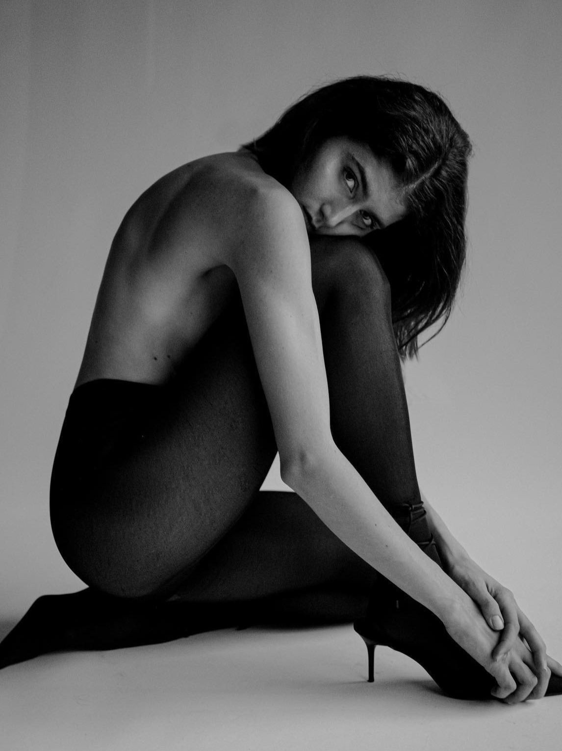 M&eacute;ghane — Model & Hostess in Greater London photo 19