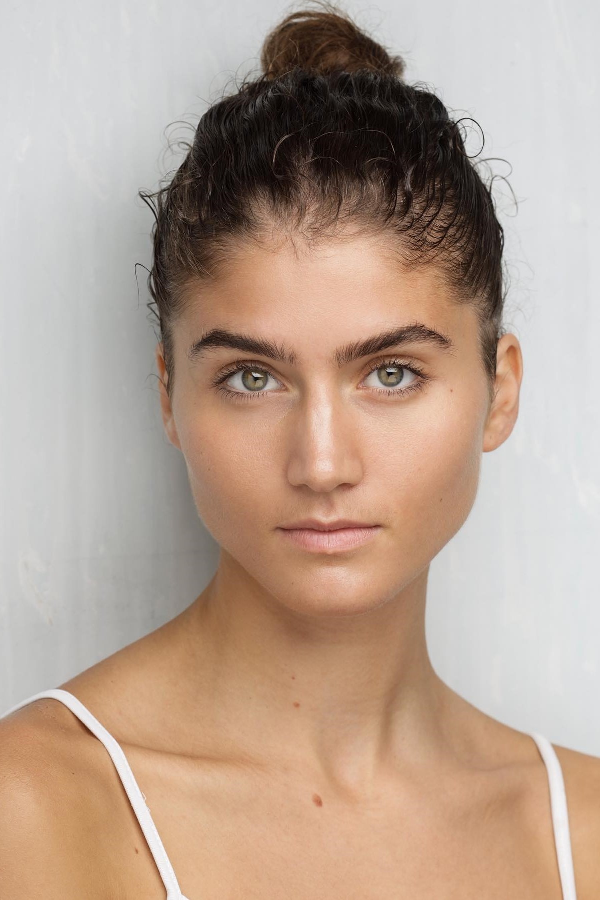 M&eacute;ghane — Model & Hostess in Greater London photo 27
