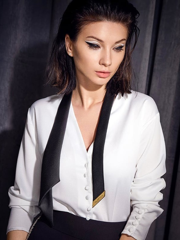 Natalia — Model & Hostess in Broughton photo 13