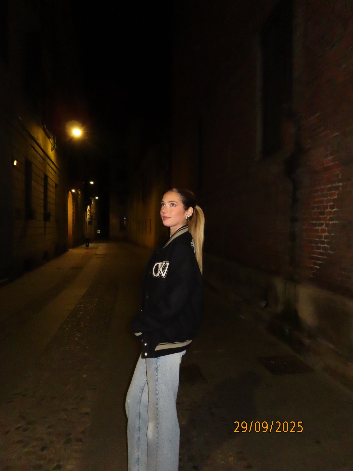 Valeria — Model & Hostess in Milano photo 4