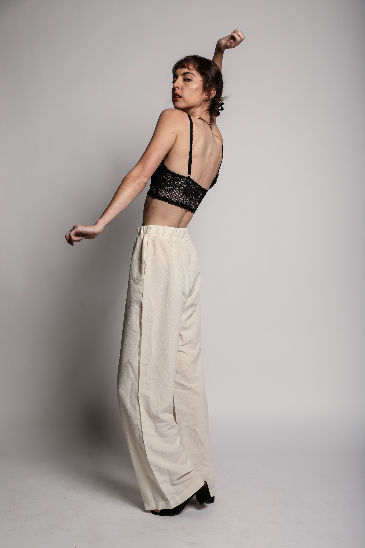 Annalise — Model & Hostess in Greater London photo 28