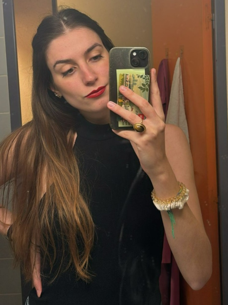 Linda — Model & Hostess in Bologna photo 6