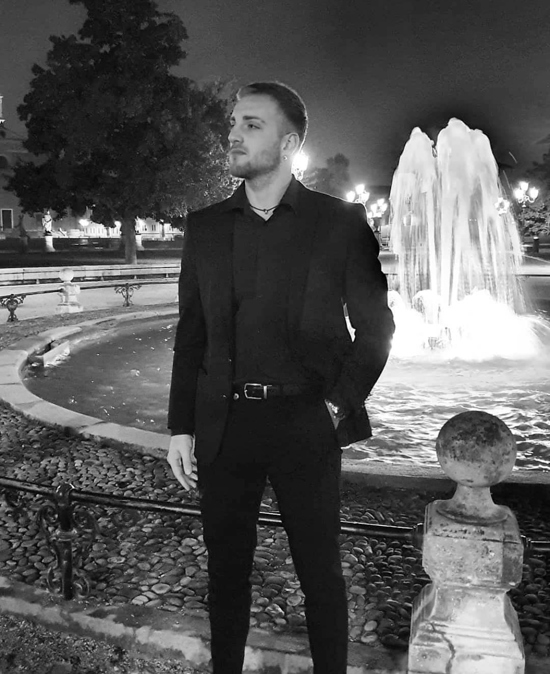 Alessandro — Model & Host in Cona photo 2