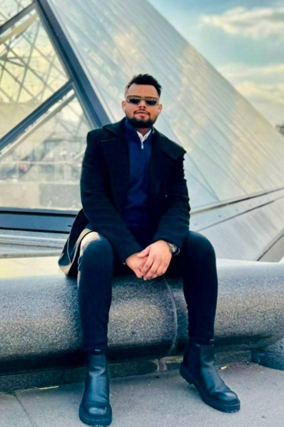 Osama — Model & Host in Greater London photo 1