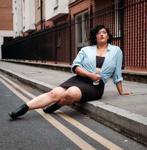 Charlotte — Model & Hostess in Greater London photo 3
