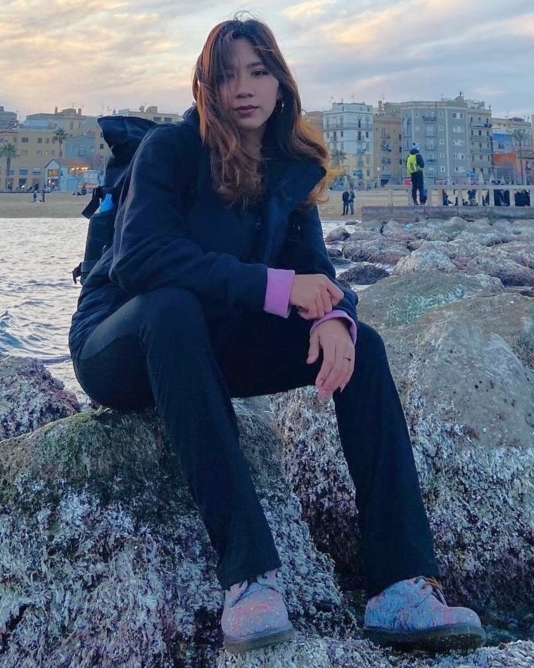 Laura — Model & Hostess in Barcelona photo 1