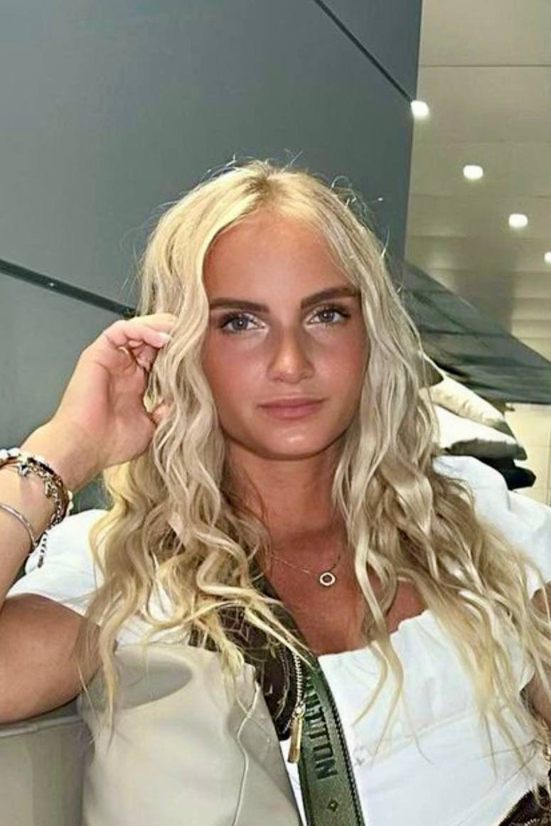 Leah Marie — Model & Hostess in Ober-fl&ouml;rsheim photo 2