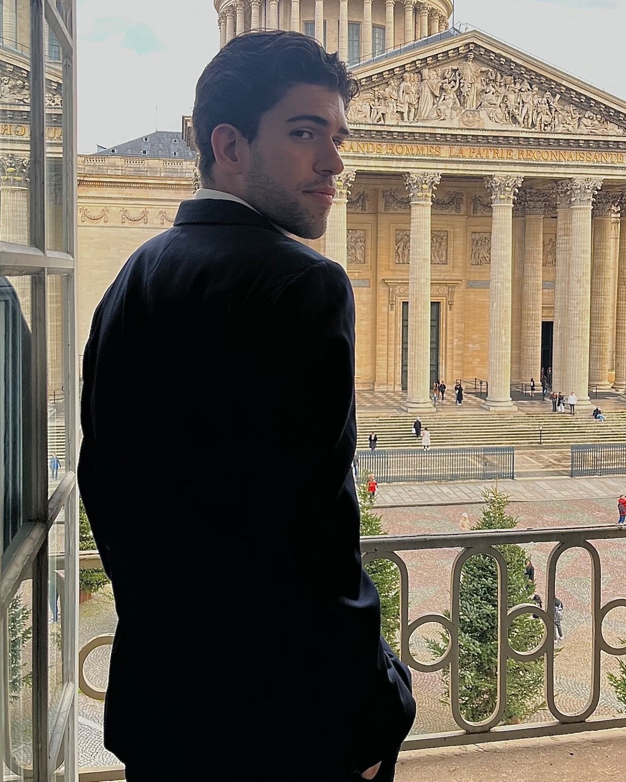 Vissarion ( Ares ) — Model & Host in Paris photo 2