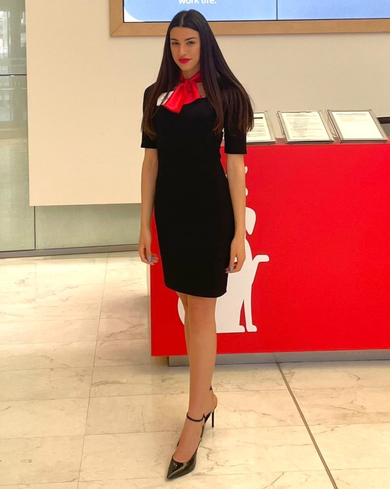 Francesca — Model & Hostess in Milano photo 2