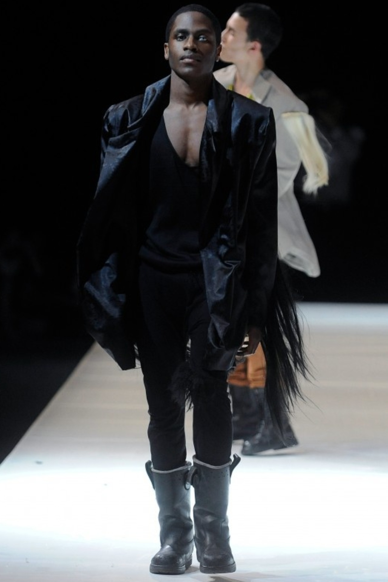 Olivier — Model & Host in Anderlecht photo 13
