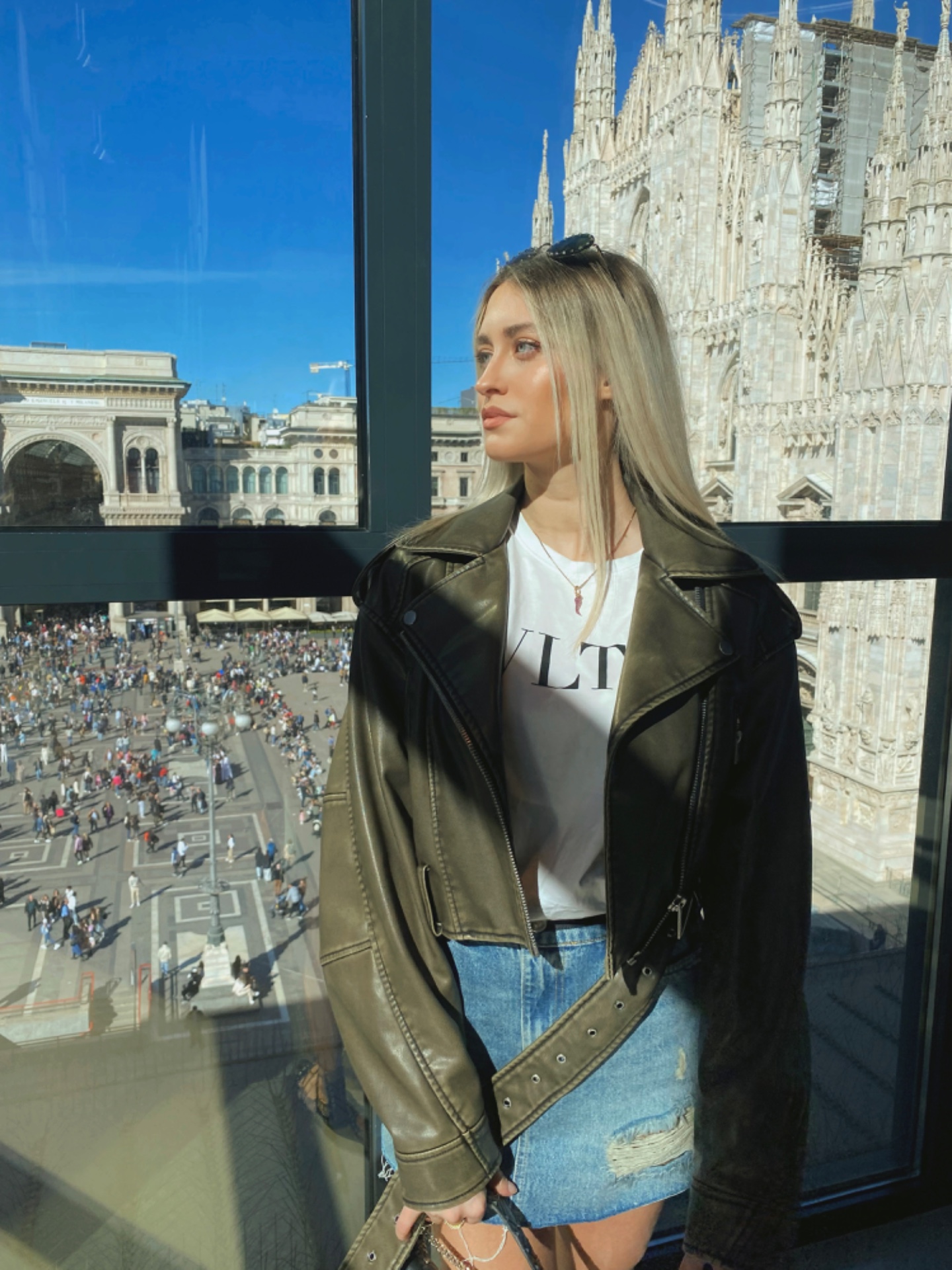 Chiara — Model & Hostess in Milano photo 8