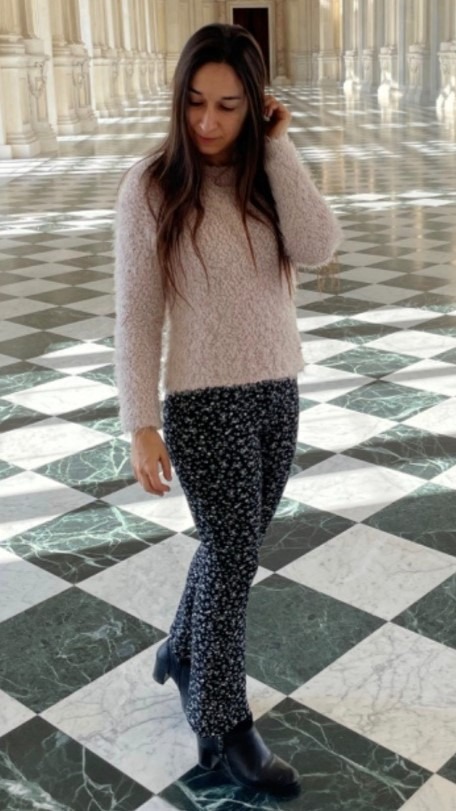 Alice — Model & Hostess in Gen&egrave;ve photo 2