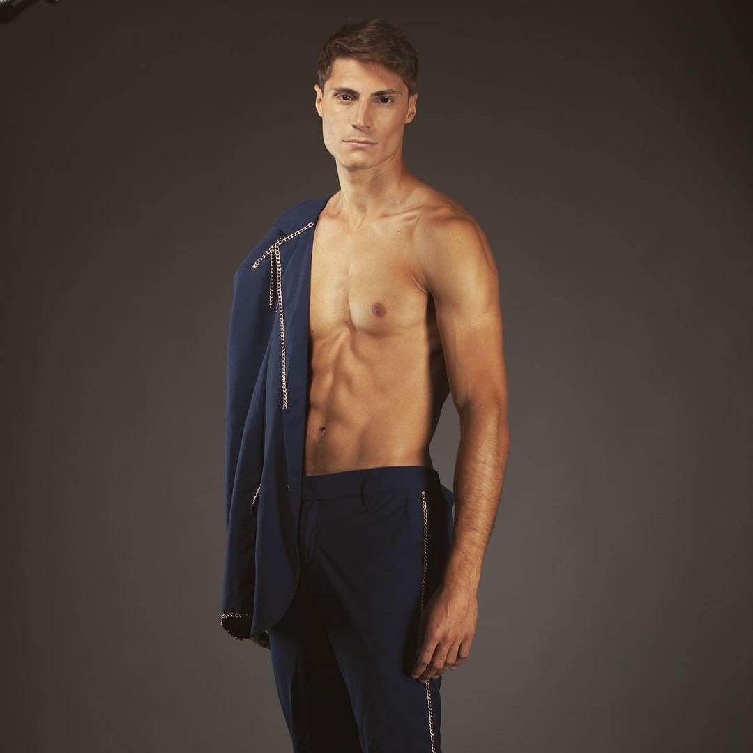 Luca — Model & Host in Milano photo 2