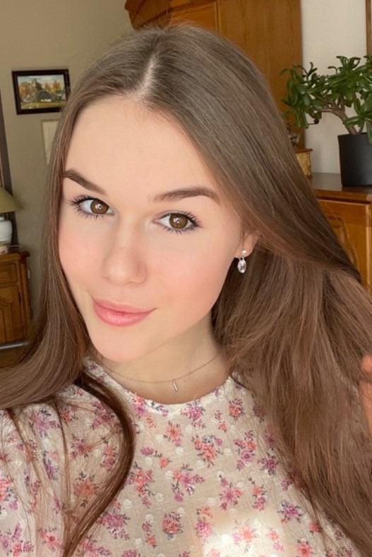 Linda — Model & Hostess in Letonice photo 2