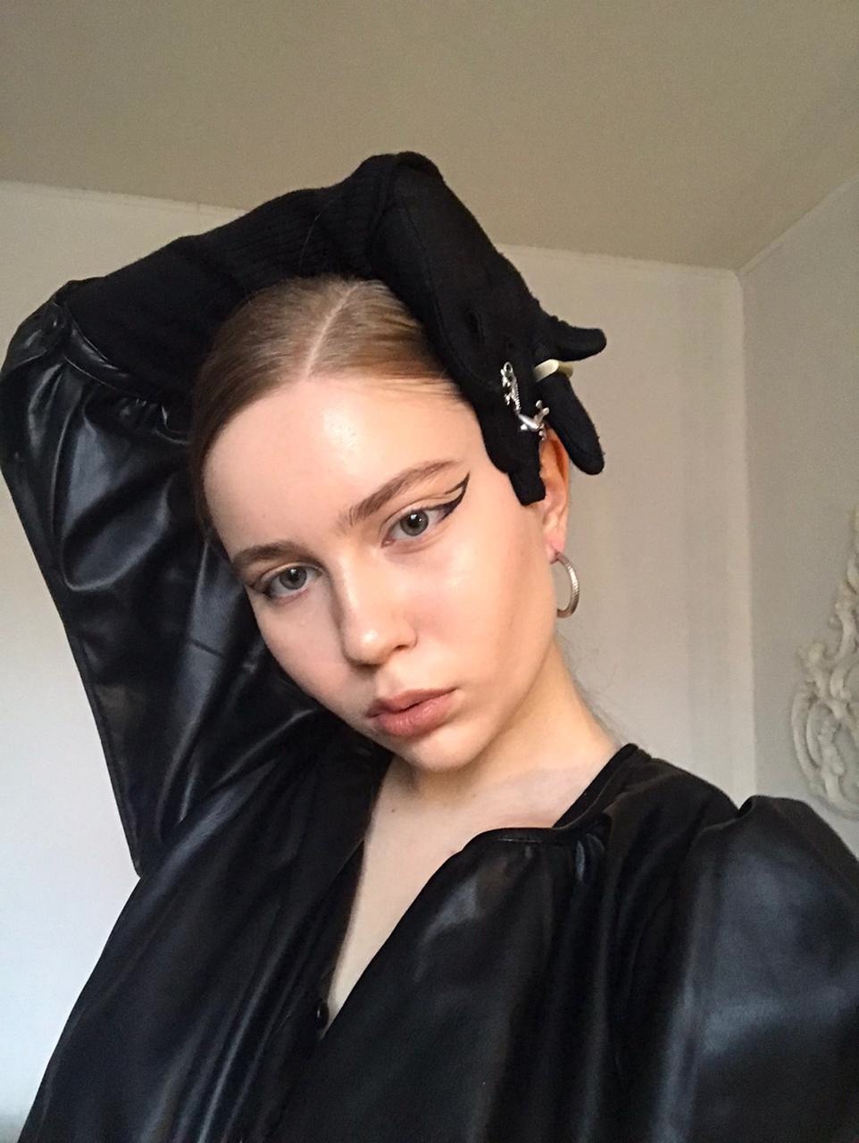 Alina — Model & Hostess in Genova photo 7